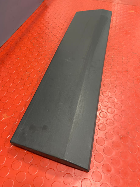 Volkswagen Crafter FRONT DOOR SIDE MOULDING PANEL Passenger's Side 2015 P/N A9066900400