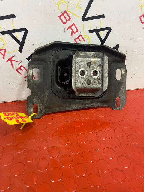 Vauxhall Vivaro/Peugeot Expert/Citroen Dispatch/Toyota Proace Manual Gearbox Mount 2.0HDI 2019-2024 P/N 9821257480