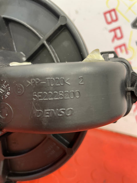 Citroen Berlingo C4/Peugeot Partner HEATER BLOWER MOTOR 2008-2013  P/N 5E2228200