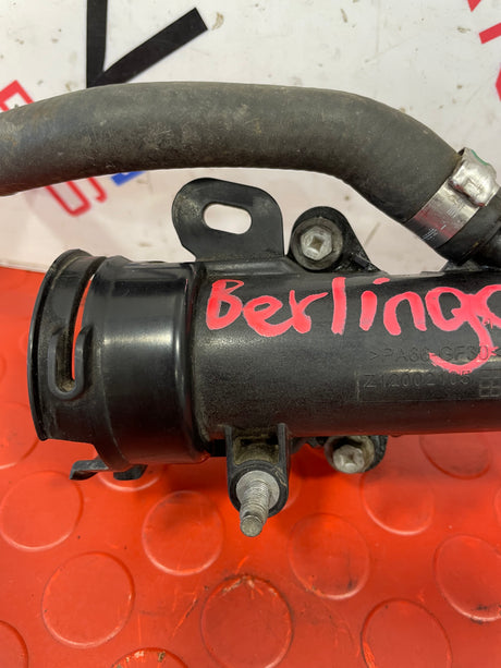 Citroen Berlingo/Peugeot Partner Vauxhall Combo Toyota Proace City COOLANT BLOCK WATER PIPE 1.5 HDI P/N Z12002105