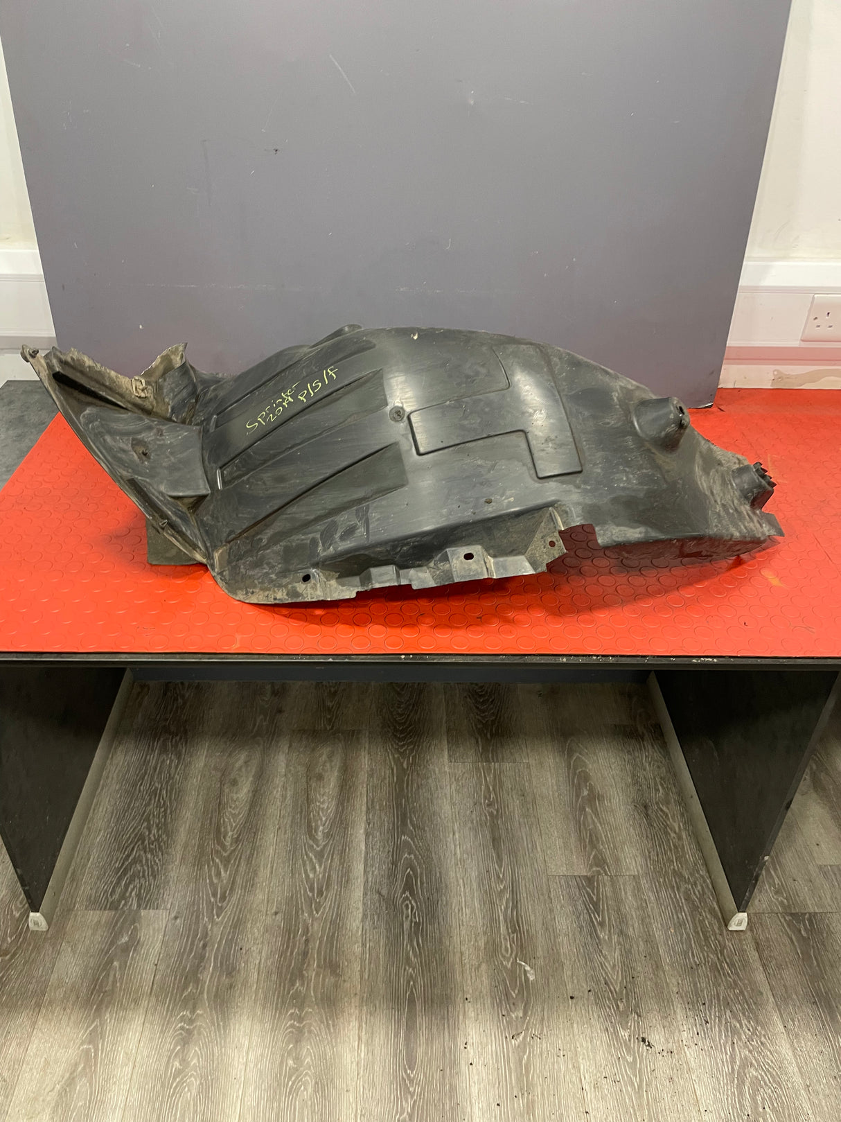 Mercedes Sprinter FRONT WHEEL ARCH Passenger's Side N/S 2019 RWD/AWD P/N A9106840000