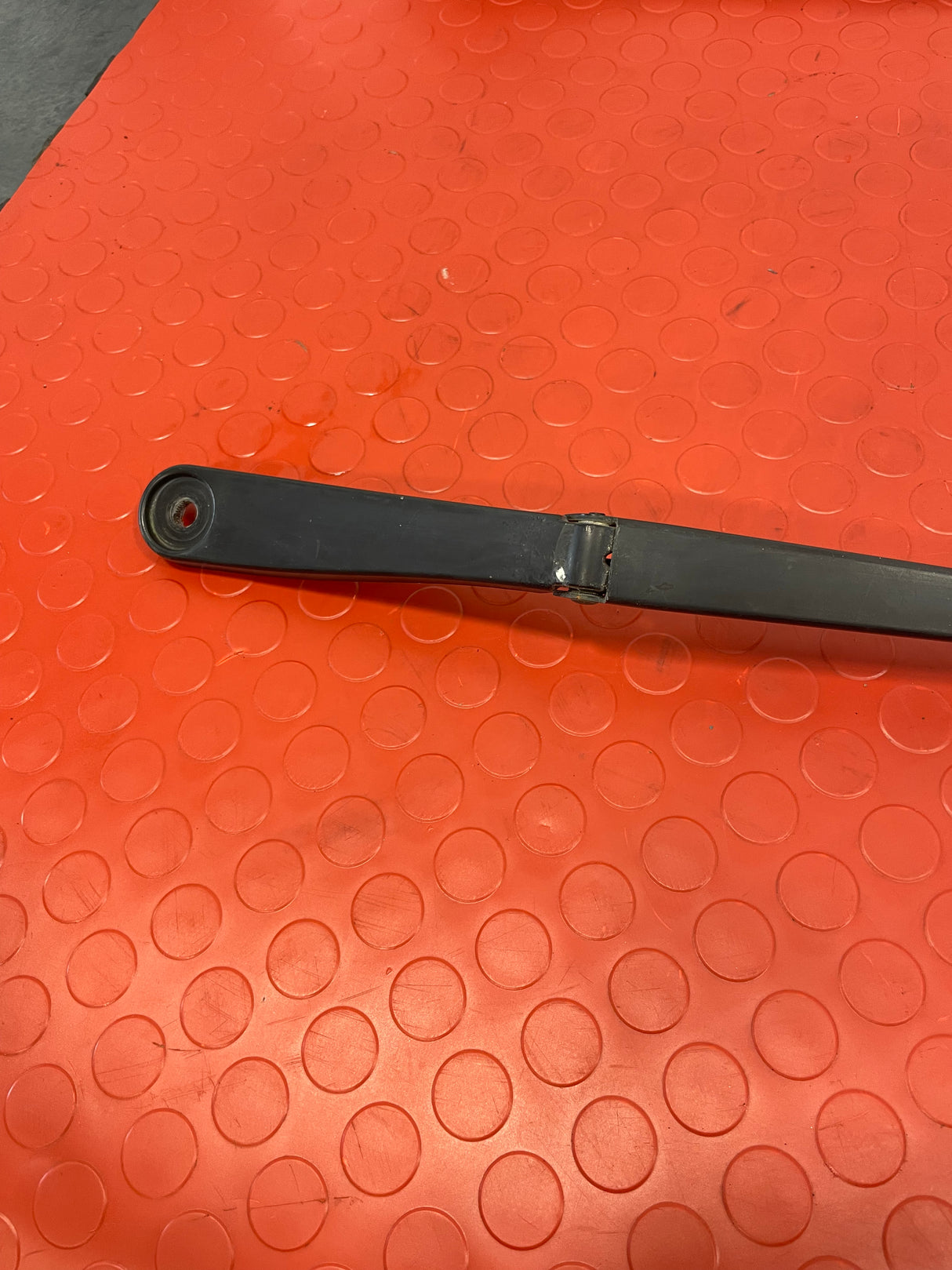 Ford Transit WIPER ARM (PAIR) MK8  P/N BK3117526DE / BK3117526CD