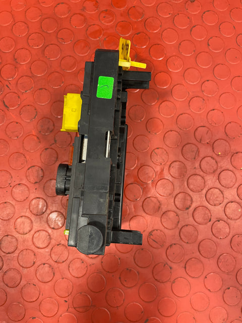 Peugeot/Citroen ENGINE FUSE BOX R04 1.6HDI   P/N 9807028780