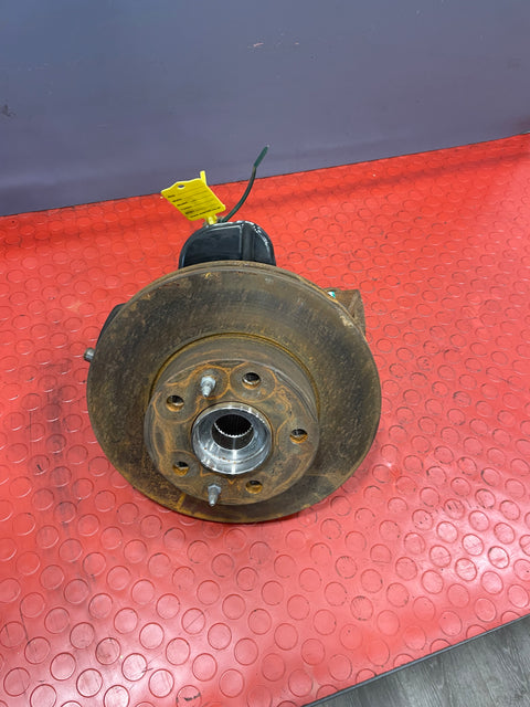 Fiat Ducato/Citroen Relay/Peugeot Boxer FRONT WHEEL HUB W/ ROTOR DISC AND ABS SPEED SENSOR Driver's Side 2023 P/N 522177070