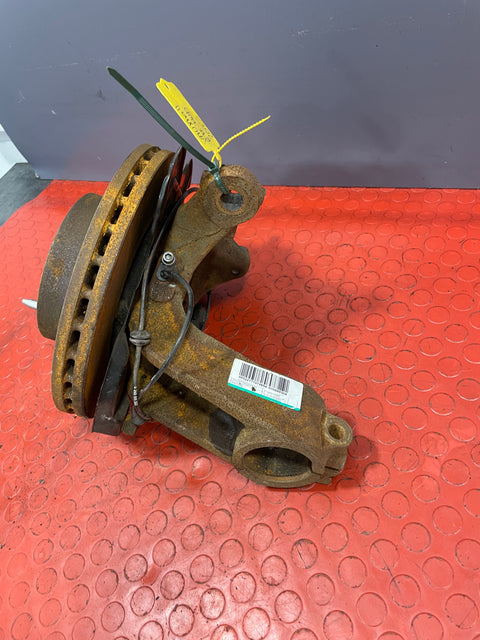 Fiat Ducato/Citroen Relay/Peugeot Boxer FRONT WHEEL HUB W/ ROTOR DISC AND ABS SPEED SENSOR Driver's Side 2023 P/N 522177070