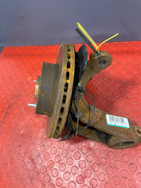Fiat Ducato/Citroen Relay/Peugeot Boxer FRONT WHEEL HUB W/ ROTOR DISC AND ABS SPEED SENSOR Driver's Side 2023 P/N 522177070