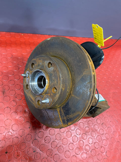 Fiat Ducato/Citroen Relay/Peugeot Boxer FRONT WHEEL HUB W/ ROTOR DISC AND ABS SPEED SENSOR Driver's Side 2023 P/N 522177070