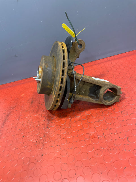 Fiat Ducato/Citroen Relay/Peugeot Boxer FRONT WHEEL HUB W/ ROTOR DISC AND ABS SPEED SENSOR Driver's Side 2023 P/N 522177070