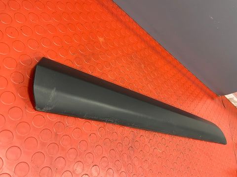 Vauxhall Vivaro/Citroen Dispatch/Peugeot Expert/Toyota Proace/Fiat Scudo FRONT DOOR MOULDING TRIM Driver's Side Mk3 2016-2024 P/N 9808747077