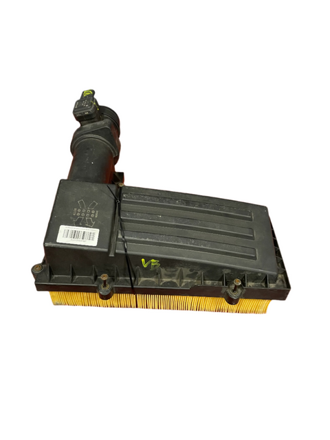 Volkswagen Passat B7 TOP AIRBOX COVER W/ MAF SENSOR AND AIR FILTER 2011 > On P/N 3C0129607BF