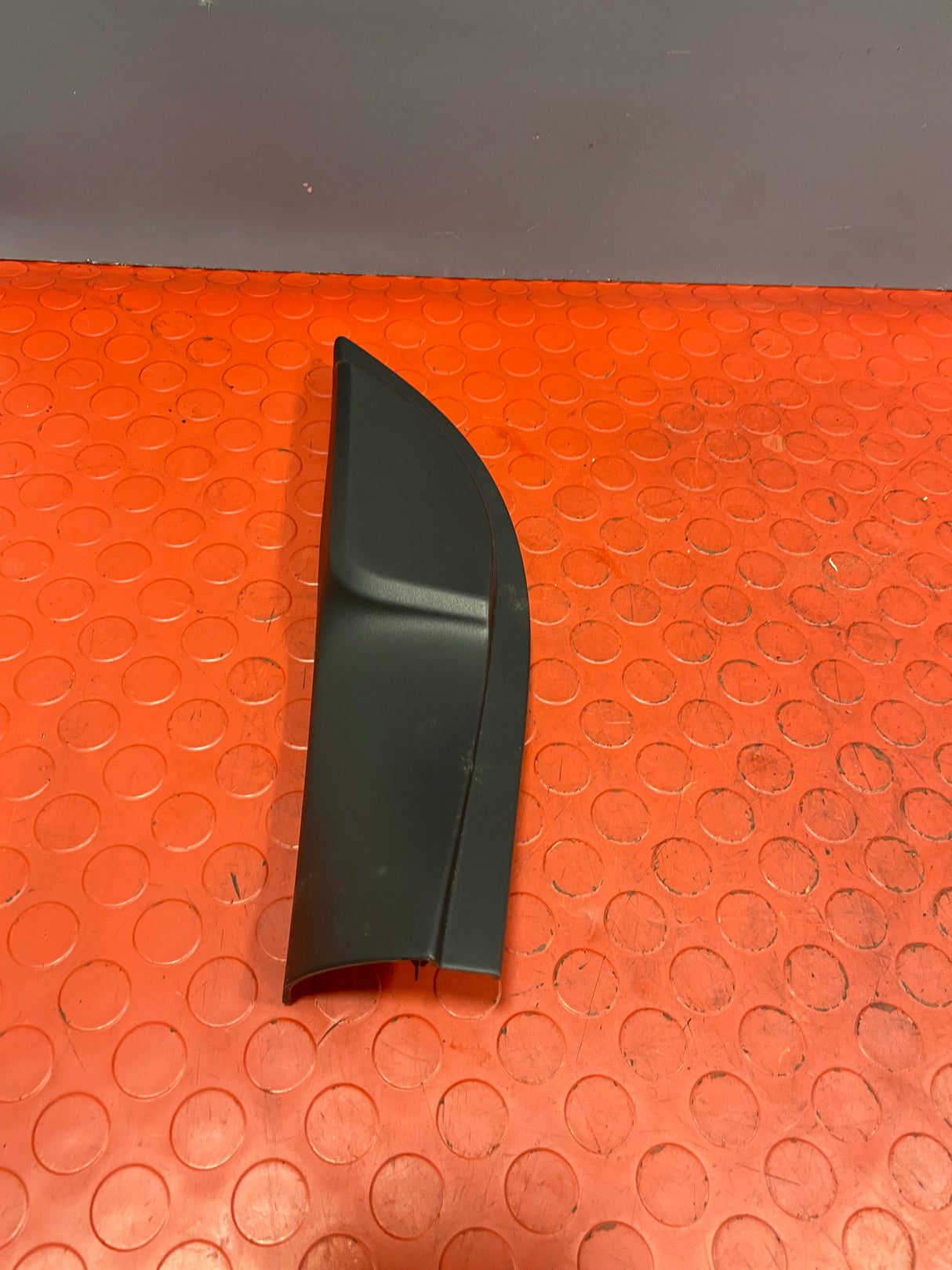 Vauxhall Vivaro/Citroen Dispatch/Peugeot Expert/Toyota Proace/Fiat Scudo INTERIOR WINDOW TRIM Passenger's Side 2016-2024 P/N 98089935