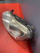 Citroen Dispatch/Peugeot Expert/Toyota Proace/Fiat Scudo HEADLIGHT Passenger's Side (1 Bulb Missing/Partly Yellowish Lens ) 2007-2016 P/N 89901163