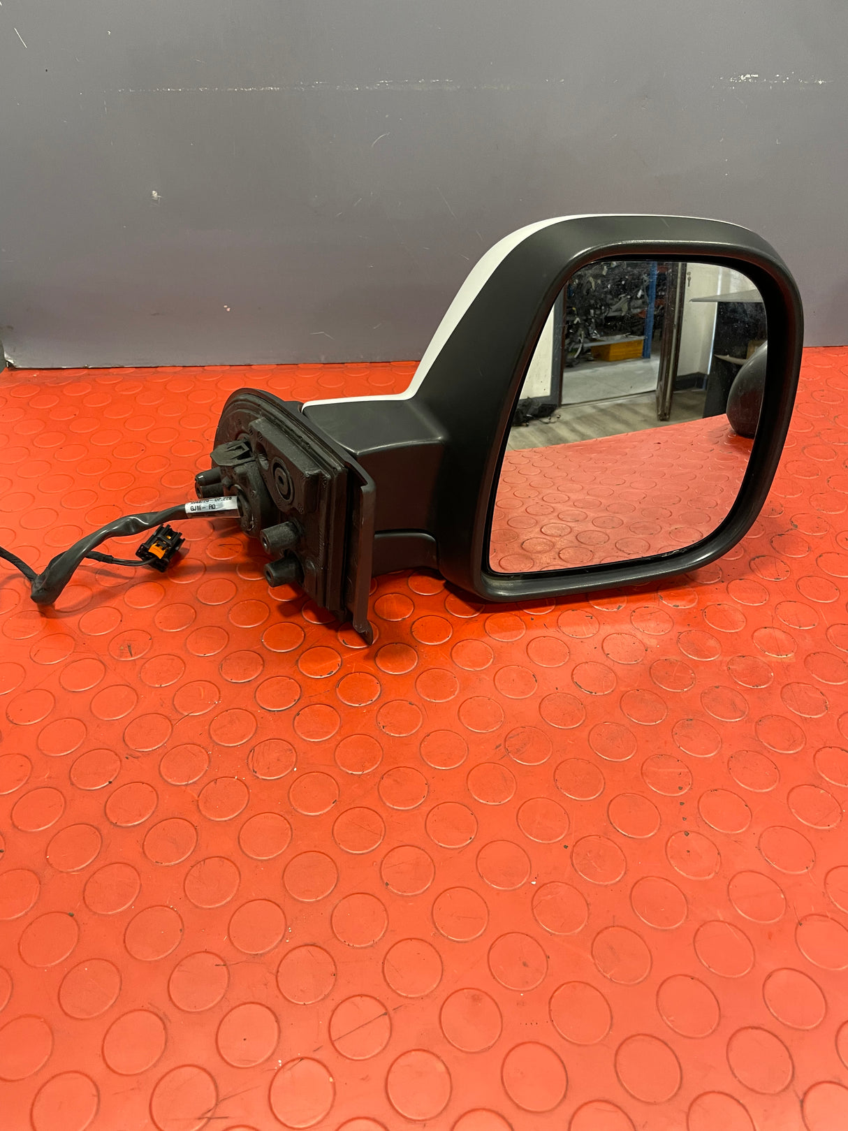 Citroen Berlingo/Peugeot Partner/Vauxhall Combo/Toyota Proace City DRIVERS SIDE ELECTRIC WING MIRROR (WHITE) 2019-2024 P/N 98169899XT - 1