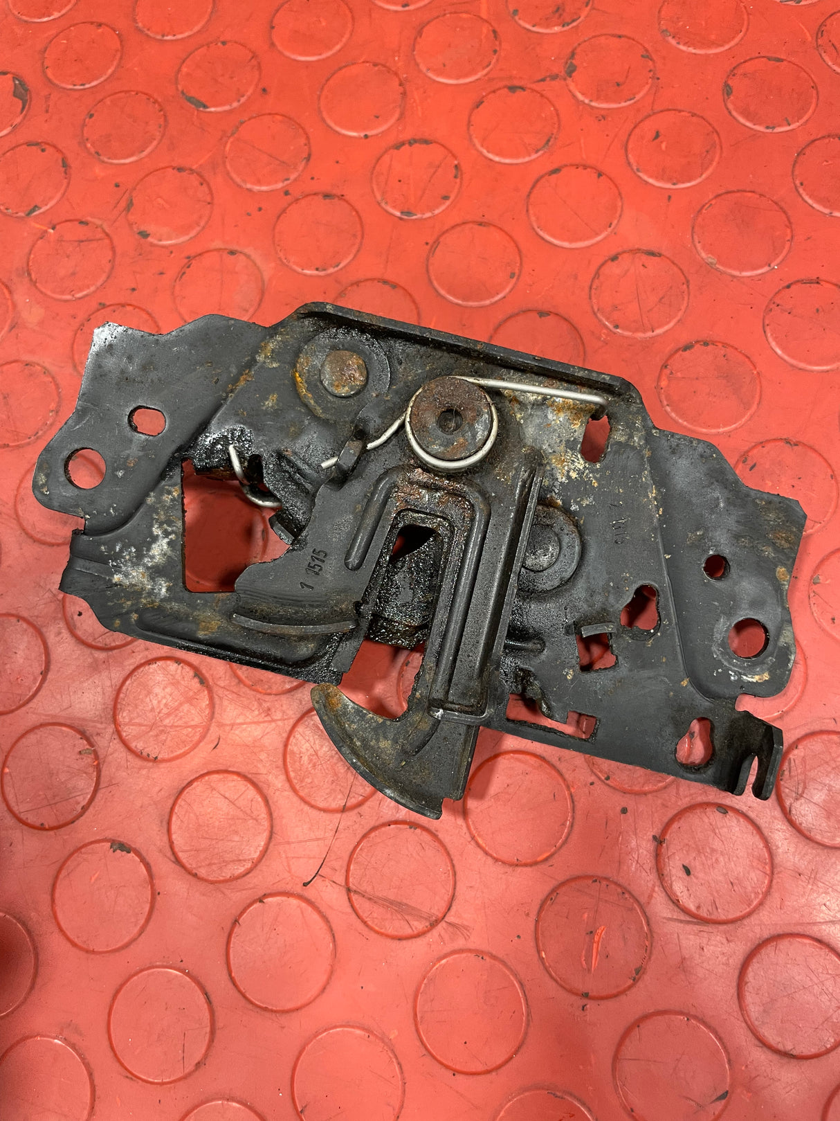 Ford Transit Custom BONNET LOCK CATCH 2013-2016 P/N BK2116E624AF