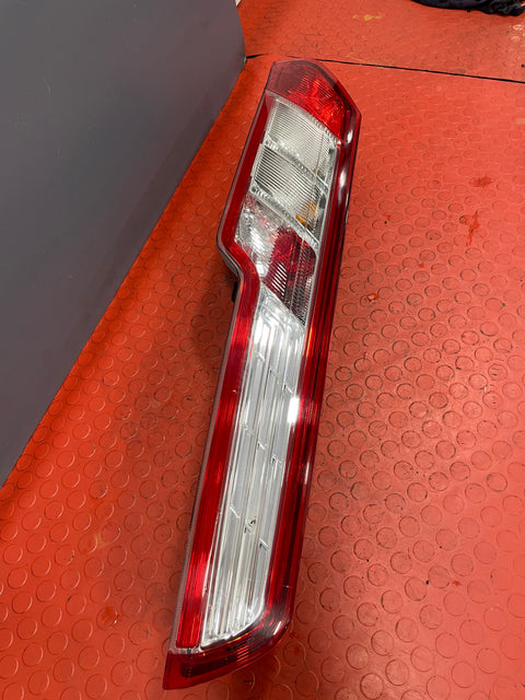 Ford Transit Custom TAILLIGHT ASSEMBLY Passenger's Side 2016-2023 P/N BK2113405AJ - 3