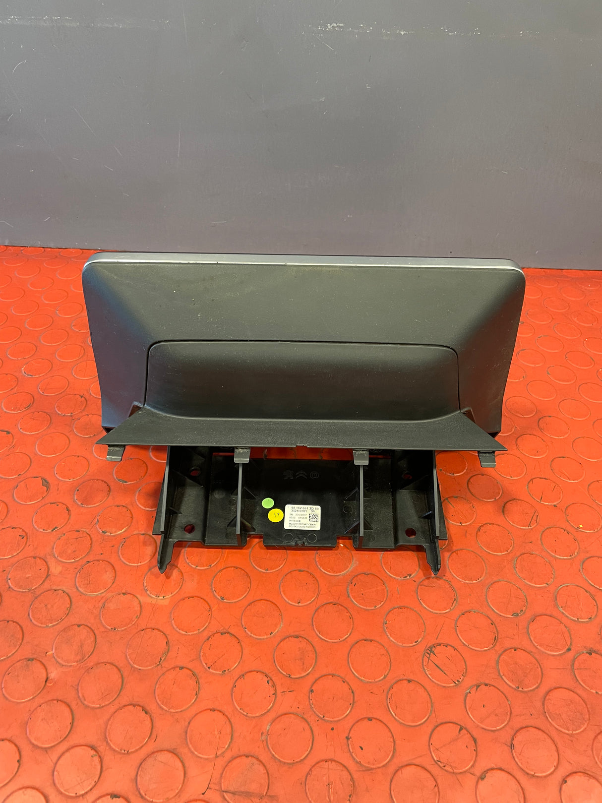 Citroen Berlingo/Peugeot partner MULTI MEDIA RADIO 2019-2024 P/N 98162661ZD