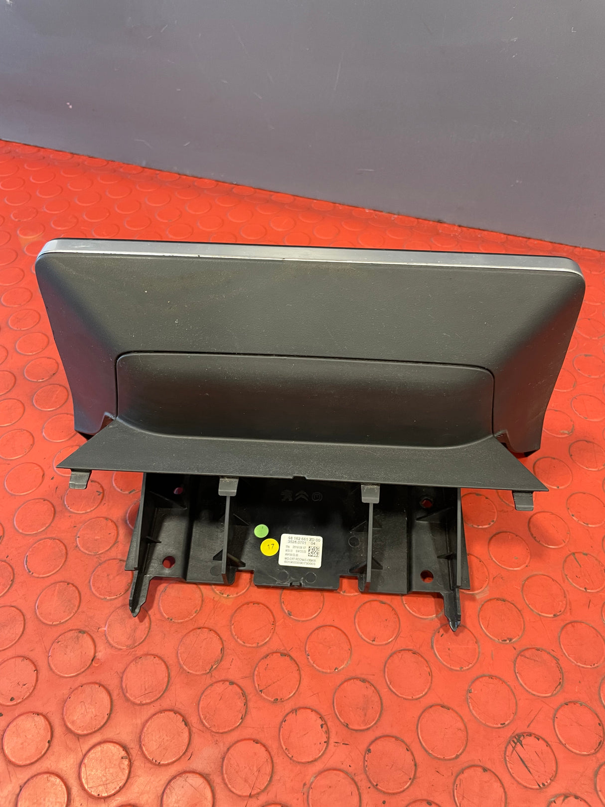 Citroen Berlingo/Peugeot partner MULTI MEDIA RADIO 2019-2024 P/N 98162661ZD