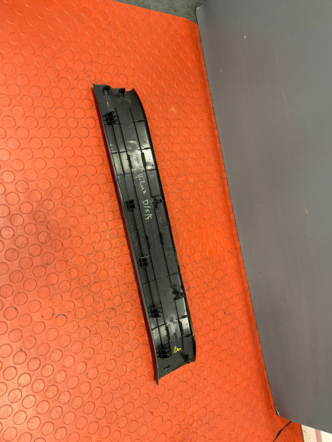 Toyota Hilux Invincible INNER CHROME THRESHOLD DOOR SILL TRIM Driver's Side 2017 P/N 67913KK010