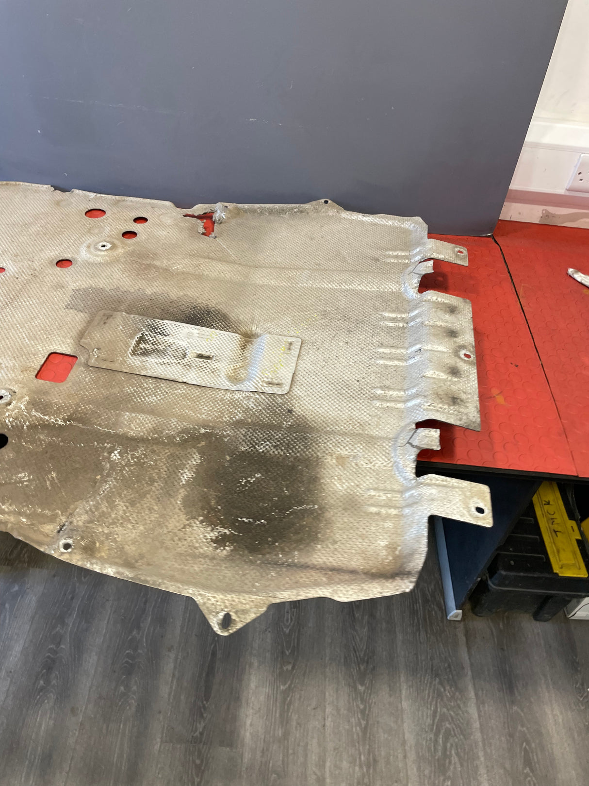 Citroen Berlingo/Peugeot Partner/Vauxhall combo/Toyota Proace City UNDER SUMP GAURD TRAY 1.5 2019-2024 TRAY P/N9828797280