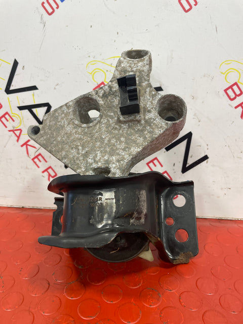 Renault Kangoo/Renault Grand Kangoo 1.5 DRIVERS SIDE ENGINE MOUNT P/N 112102294R