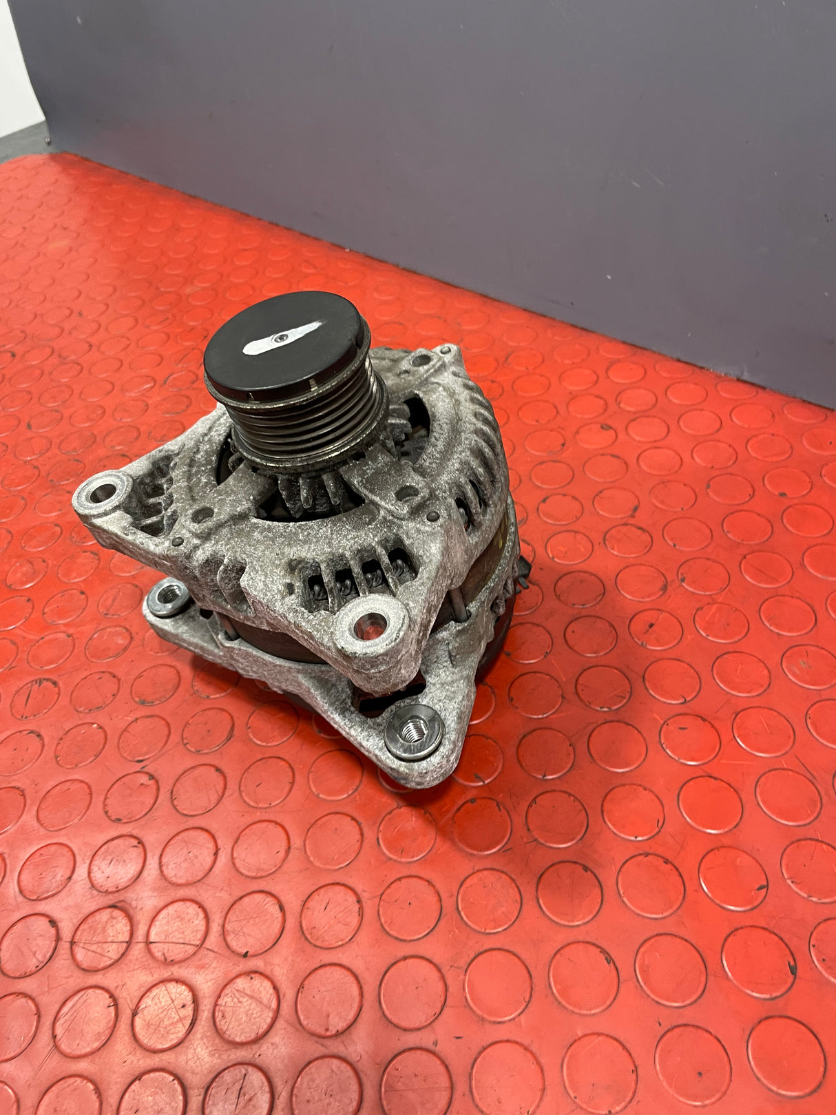 Citroen Berlingo/Dispatch /Peugeot Partner/Vauxhall Combo/Toyota Proace City ALTERNATOR 1.5 2016-2024 P/N 9820893880 - 2