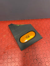 Mercedes Sprinter SIDE MARKER LIGHT/CLEARANCE LIGHT Damaged see pictures P/N A9068201456