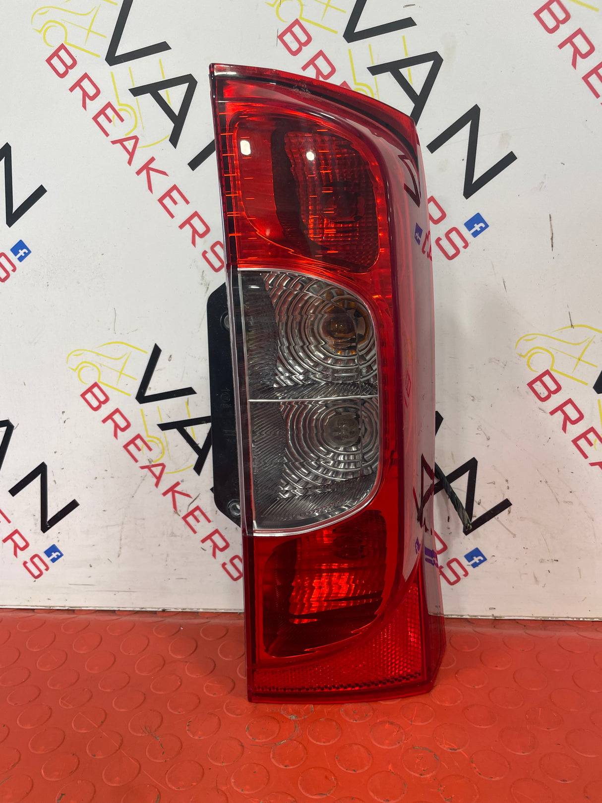 Peugeot Bipper/Citroen Nemo/ Fiat Fiorino D/S REAR TAILLIGHT 2007-2017 P/N 01353205080E