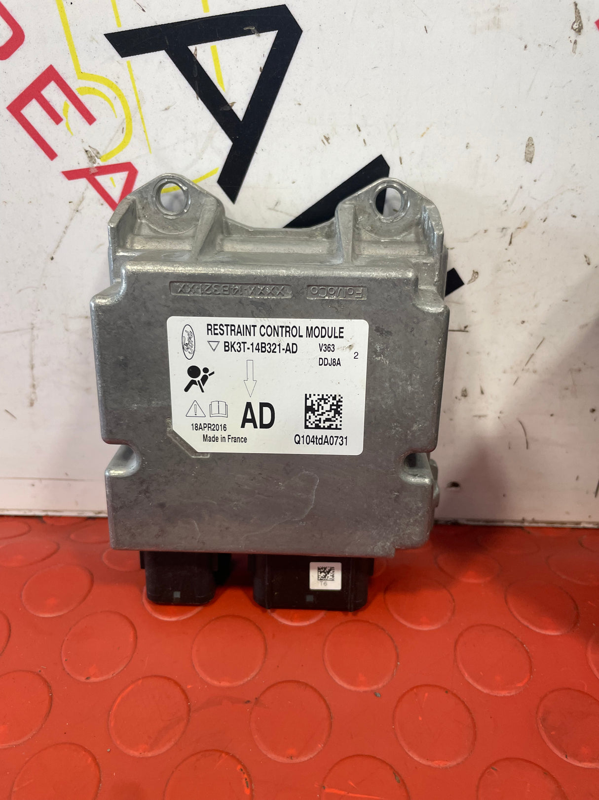 Ford Transit Custom AIR BAG KIT 2013-2018 INCLUDES RESTRAINT CONTROL MODULE, STEERING WHEEL AIR BAG, P/S SEATBELT AND D/S SEATBELT P/N BK3T14B321AD