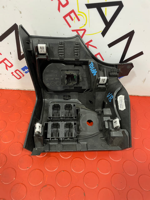 Citroen Berlingo Peugeot Partner Vauxhall Combo Toyota Proace City LIGHT SWITCH AND SURROUND  P/N 9823887977-0