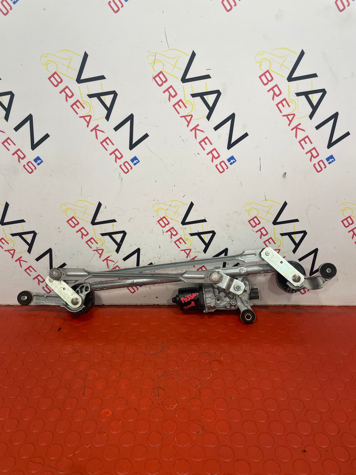Nissan Navara WIPER LINKAGE AND MOTOR 2016  P/N 288004JA0A