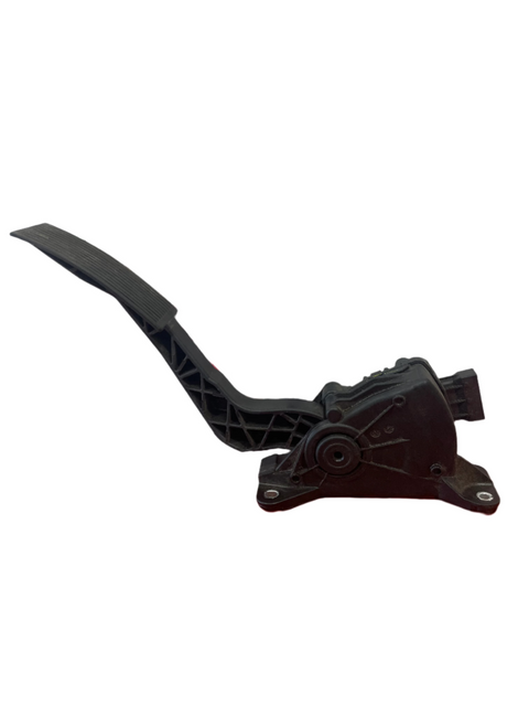 Nissan Navara THROTTLE PEDAL 2015-2024 P/N 180024KJ0A