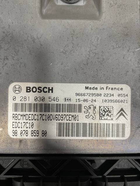 Citroen Berlingo ENGINE CONTROL MODULE (ECM/ECU) & BODY CONTROL MODULE (BSI w/ KEY MICRO CHIP) 2013-2018 P/N: 9807885980 / 9807028880