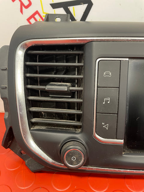 Citroen Dispatch MULTI FUNCTION  RADIO  AUDIO AND SAT NAV DISPLAY WITH SURROUND AND HEAD UNIT 2017-2024 P/N 9831665880 9834032980