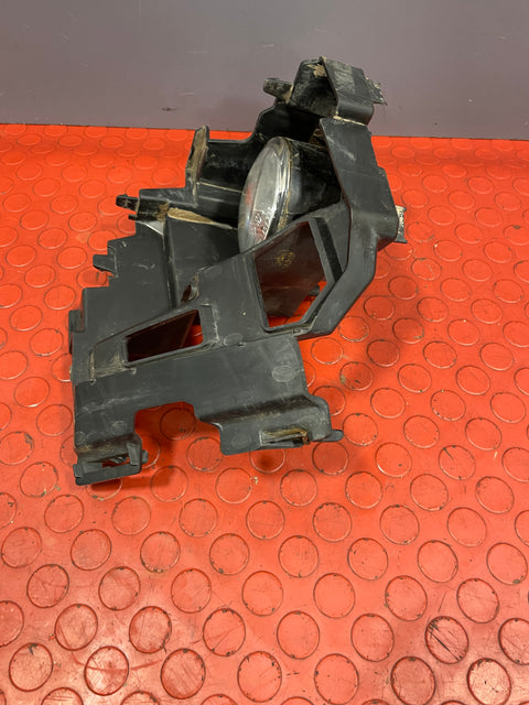 Citroen Berlingo Peugeot Partner FRONT PASSANGER FOG LIGHT AND BRACKET 2019-2024 89211690/9816770380