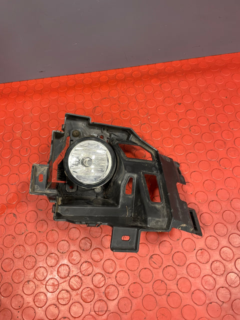 Citroen Berlingo Peugeot Partner FRONT PASSANGER FOG LIGHT AND BRACKET 2019-2024 89211690/9816770380