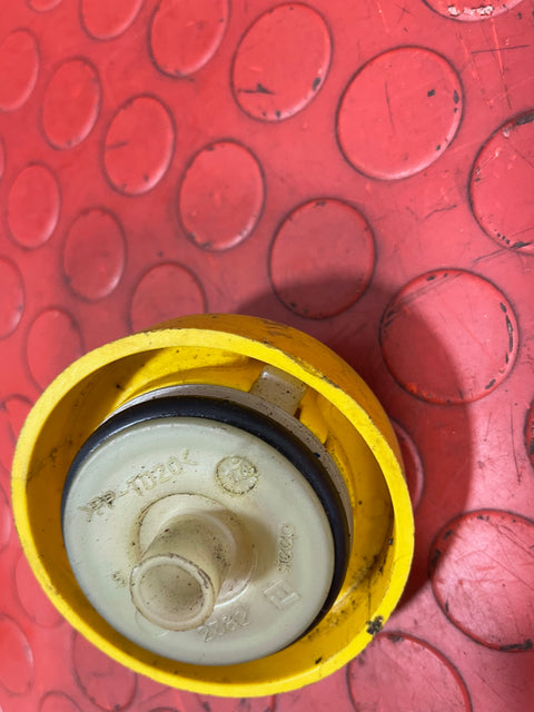 Vauxhall Movano/ Vivaro Yellow Oil Filler Cap  Ref: 93194622 / TD202382