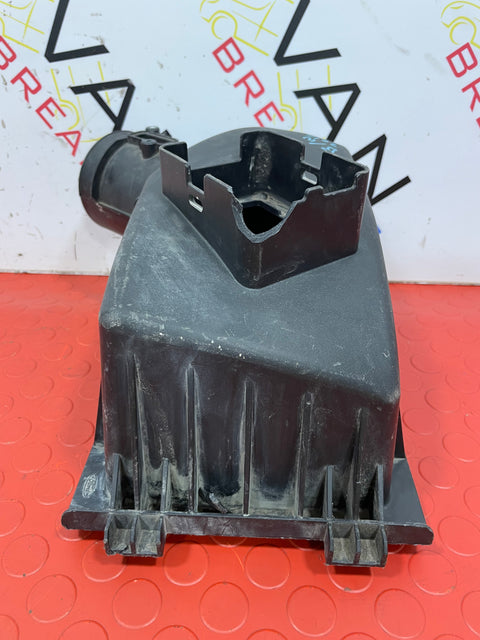 Ford Transit MK8 AIR FILTER BOX LID  NO MAF SENSOR (DAMAGED SEE PICS)  P/N BK319600BH