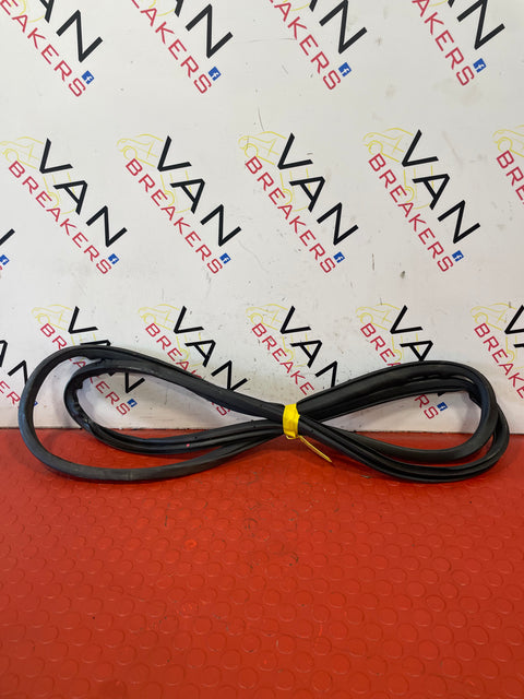 Nissan Navara D/S FRONT DOOR RUBBER SEAL 2015-2024 P/N 808314JA0A
