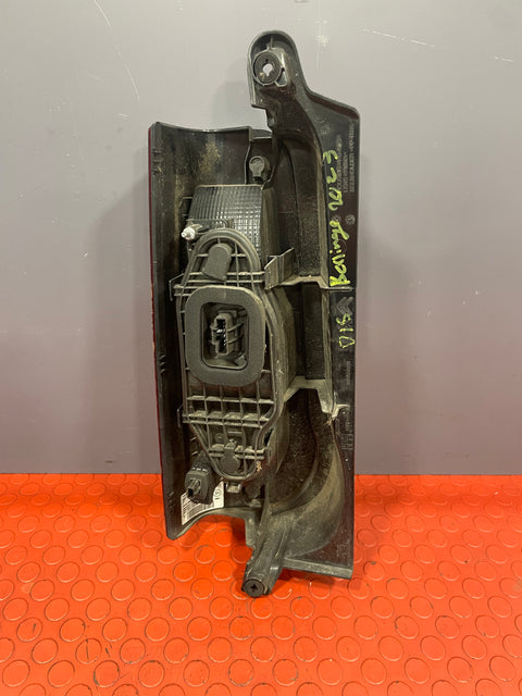 Citroen Berlingo/Peugeot Partner/Vauxhall Combo/Toyota Proace City DRIVERS SIDE RH TAILLIGHT 2019-2024 P/N 9820554880-1