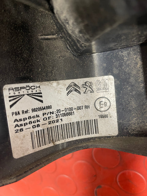 Citroen Berlingo/Peugeot Partner/Vauxhall Combo/Toyota Proace City DRIVERS SIDE RH TAILLIGHT 2019-2024 P/N 9820554880-1