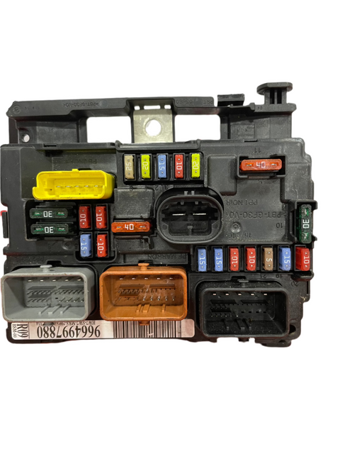 PEUGEOT 207 UNDER BONNET FUSE BOX 1.6 HDI RO9 2010 P/N 9664997880