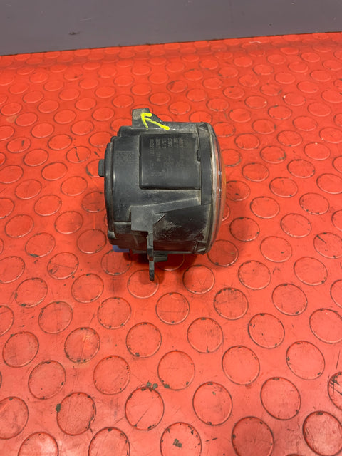 Citroen Berlingo Peugeot Partner FRONT PASSANGER FOG LIGHT HOUSING ONLY (damage one mounting point) 2019-2024 P/N 9837817180 / 89211690
