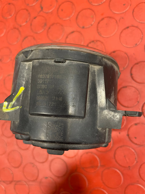 Citroen Berlingo Peugeot Partner FRONT PASSANGER FOG LIGHT HOUSING ONLY (damage one mounting point) 2019-2024 P/N 9837817180 / 89211690