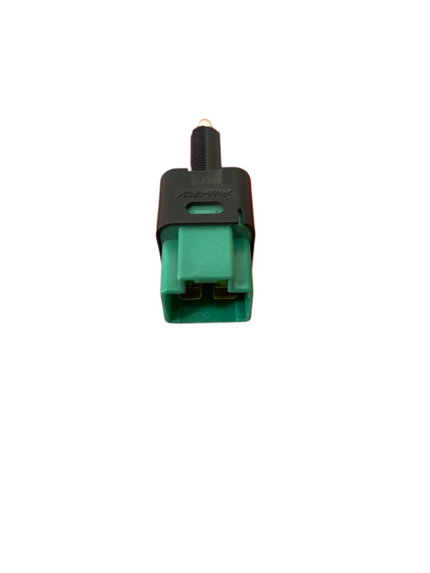 Nissan Navara CLUTCH PEDAL SWITCH SENSOR P/N 253003RA0A