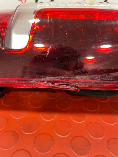 Citroen Berlingo/Peugeot Partner/Vauxhall Combo/ Toyota Proace City DRIVERS SIDE REAR TAILLIGHT 2019-2024  (DAMAGED) P/N9820554880
