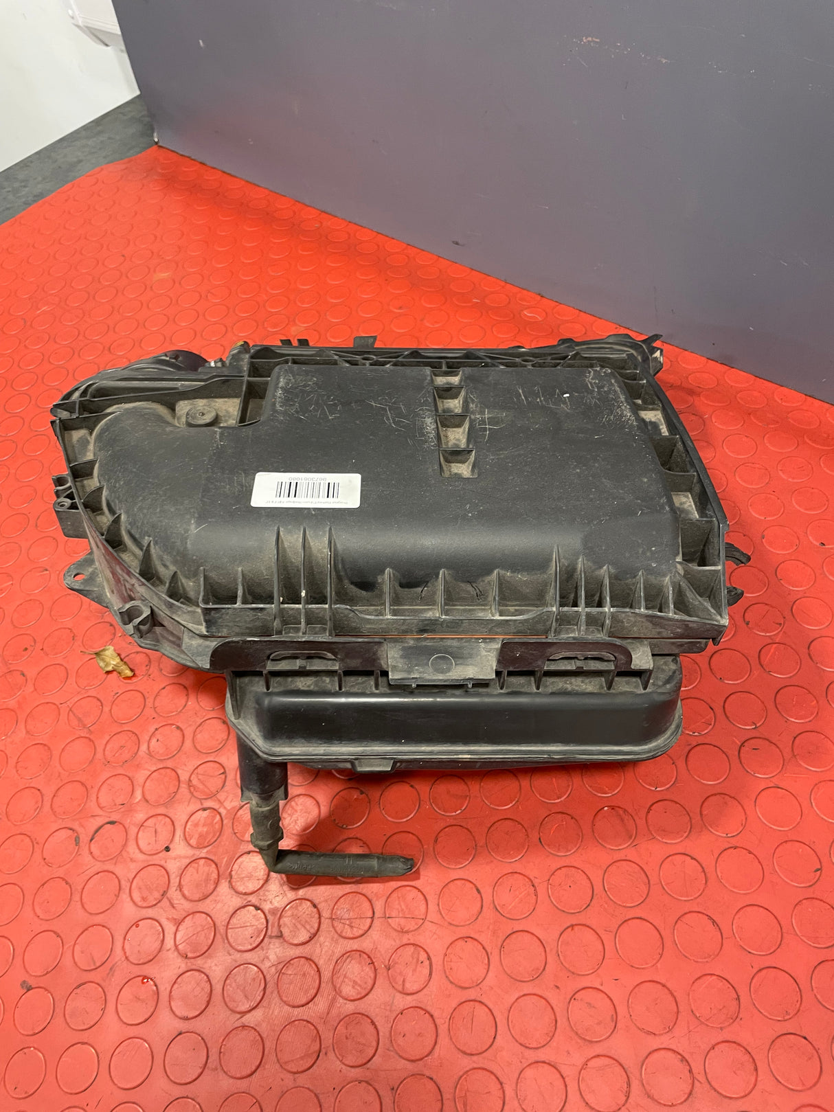 Citroen Berlingo/Peugeot Partner AIRBOX WITH AIR FLOW SENSOR & AIR FILTER (repaired hairline crack) 1.6hdi 2008-2016 P/N 9673061080-1