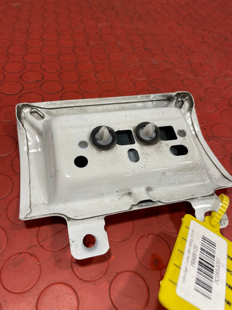 Volkswagen Crafter FUEL TANK FLAP/COVER 2017 P/N 7C0853351