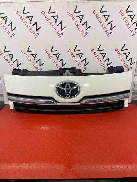 Toyota Proace FRONT GRILL WHITE 2013-2016  P/N 9806434177