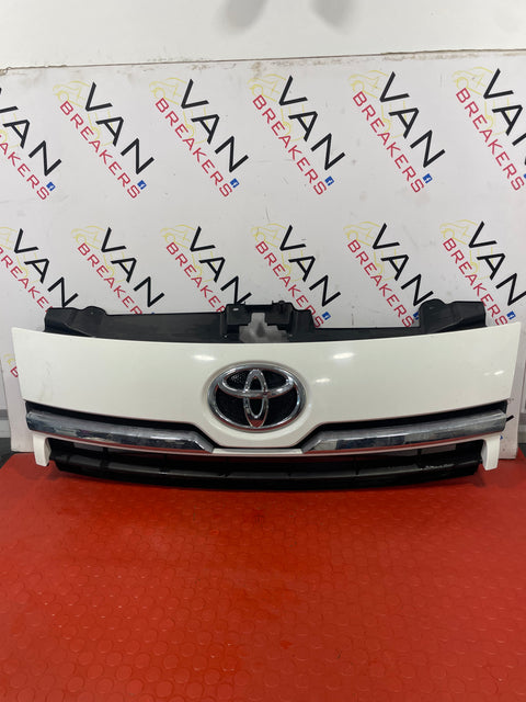 Toyota Proace FRONT GRILL WHITE 2013-2016  P/N 9806434177