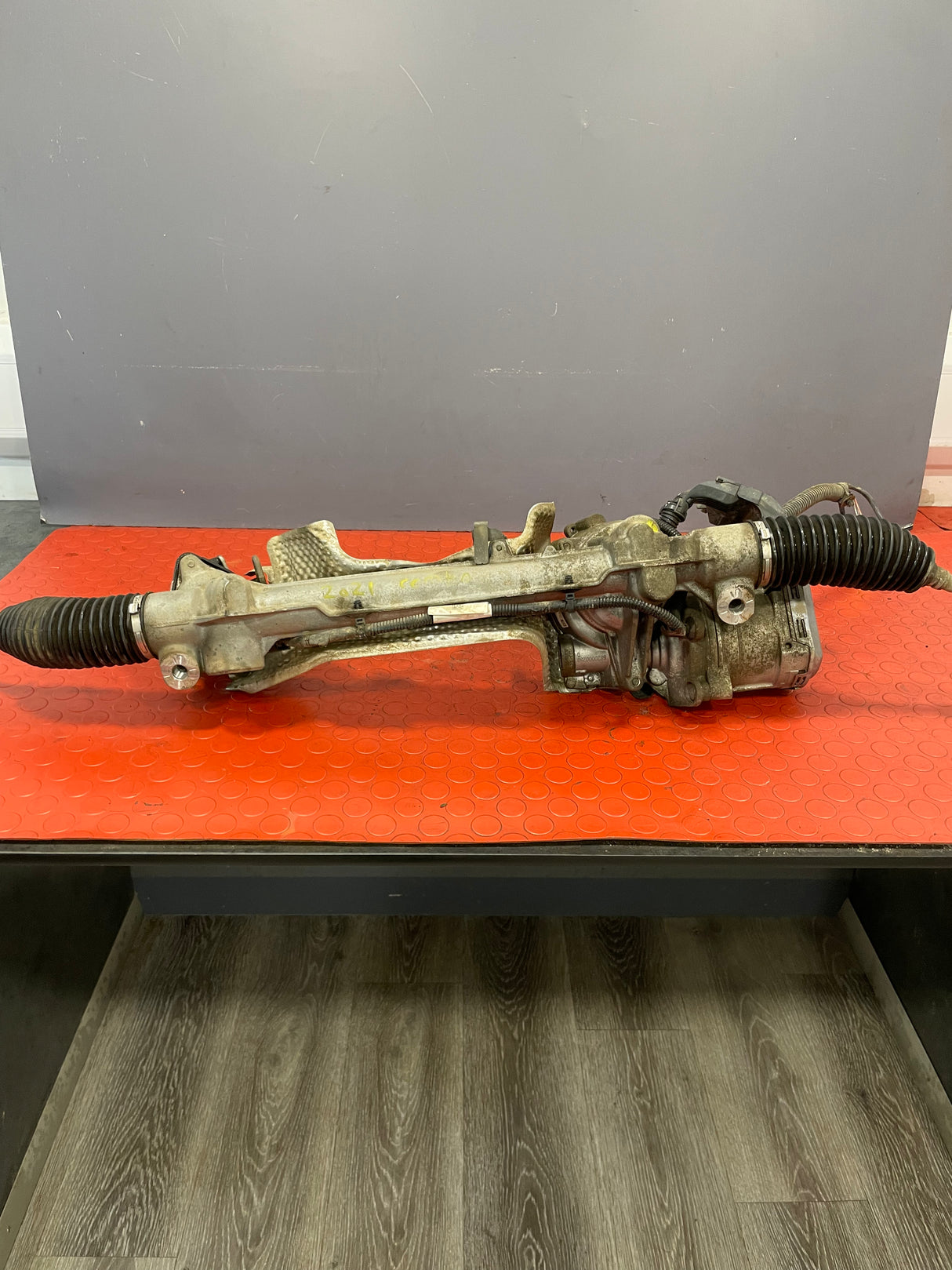 Citroen Berlingo/Peugeot Partner/Vauxhall Combo/Toyota Proace City COMPLETE POWER STEERING RACK 1.5 2019-2024 P/N 9824390580 - 3 / 6820000302 / 6820000250D / F800002046C / 9674195180 / 680000821501